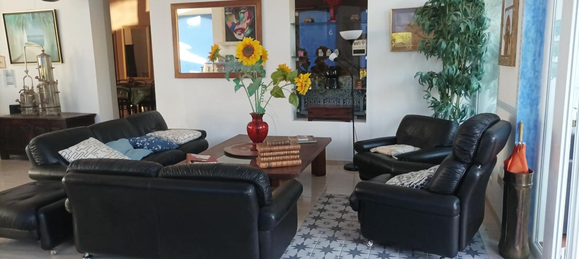 Hotel Casa Grande กอนสแตนตินา ภายนอก รูปภาพ
